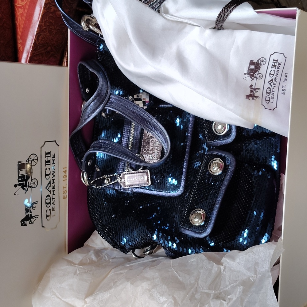 Coach Poppy Sequin Spotlight Blue Jean!!